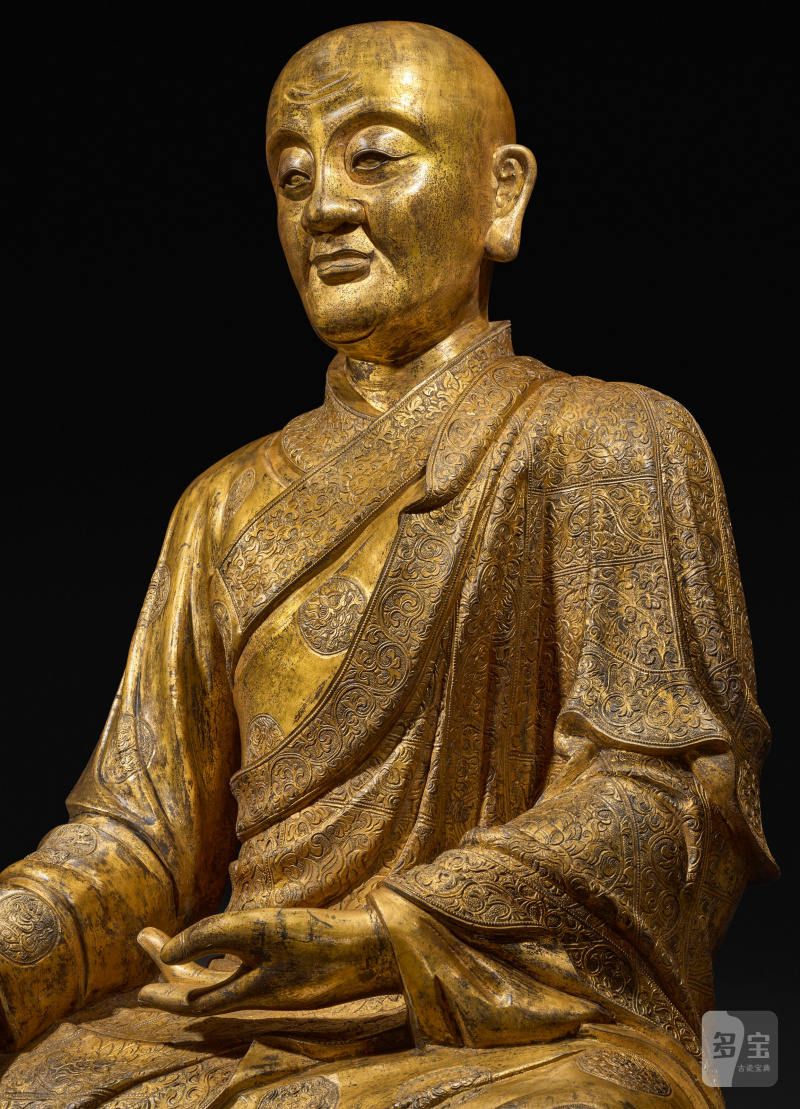 STATUE MONUMENTALE IMPÉRIALE D'UN MAÎTRE DE LA LIGNÉE DES KARMAPA EN BRONZE DORÉ  CHINE, DYNASTIE MING, XVE SIÈCLE - 图2